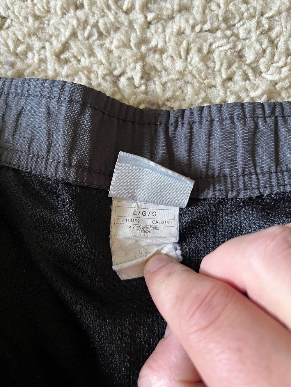 Quiksilver Men's Gray Floral Swim Trunks Size Large - Picture 4 of 8